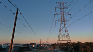 Texas Officials Temporarily Halt Private Energy Companies From Sending Customers Absurd Bills